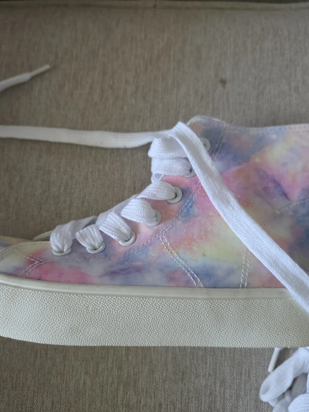 art class Pastel Tie-Dye High-Top Sneakers in Pink, Blue, Purple